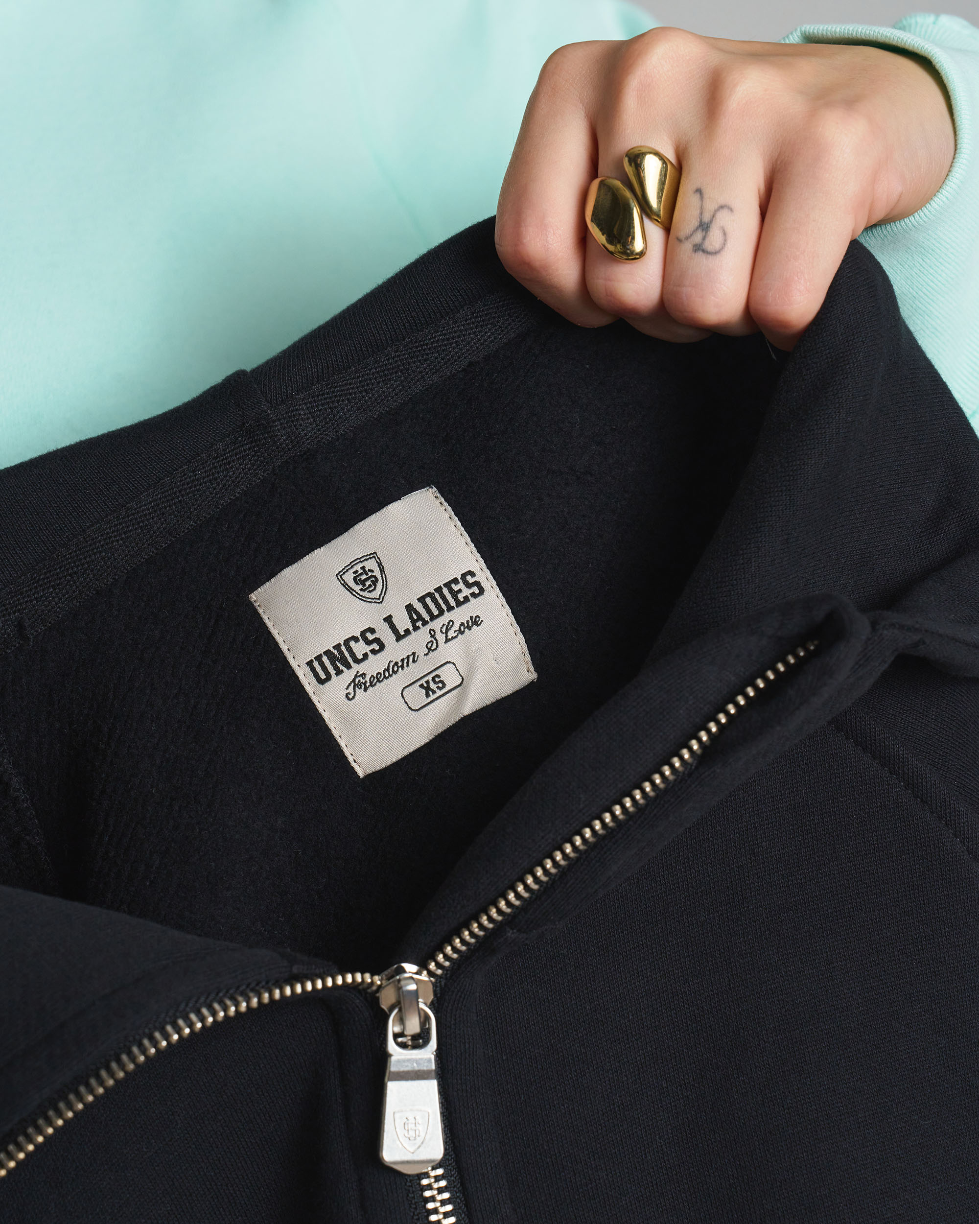 Hoodie AMANDA black
