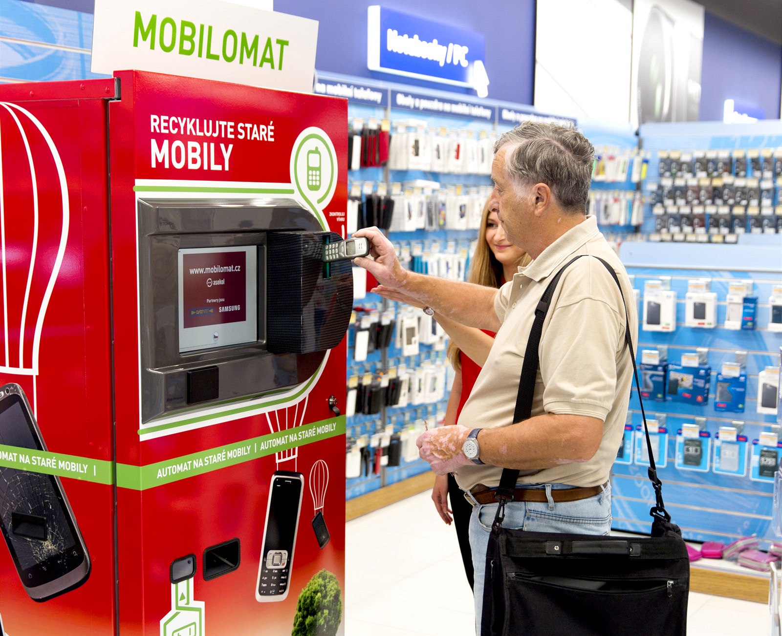 ASEKOL / Mobilomat in use. Installation of my wrap design.