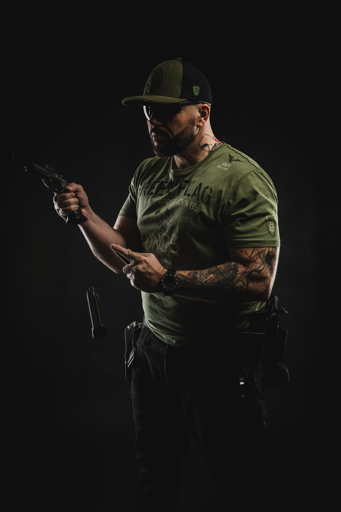 Army style — Fashion photography, photograph 5